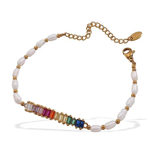 bracelet en laiton de perle d'eau douce cultivée, avec zircon cubique & perle d'eau douce cultivée & Acier inoxydable 304, Placage de couleur d'or, bijoux de mode & pour femme, Vendu par PC