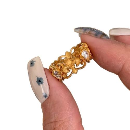 Bague en laiton strass, Placage, bijoux de mode & pour femme & avec strass & creux, Diamètre inté Environ 18mm, Vendu par PC