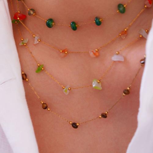 Acier titane collier, avec Gravier naturel, Placage de couleur d'or, bijoux de mode & pour femme, plus de couleurs à choisir Environ 16-18 pouce, Vendu par PC