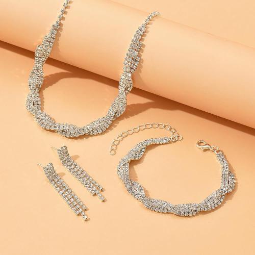 Ensembles-cadeaux bijoux, fer, Boucle d’oreille stud & Bracelet & collier, trois pièces & pour femme & avec strass, argent, Vendu par fixé
