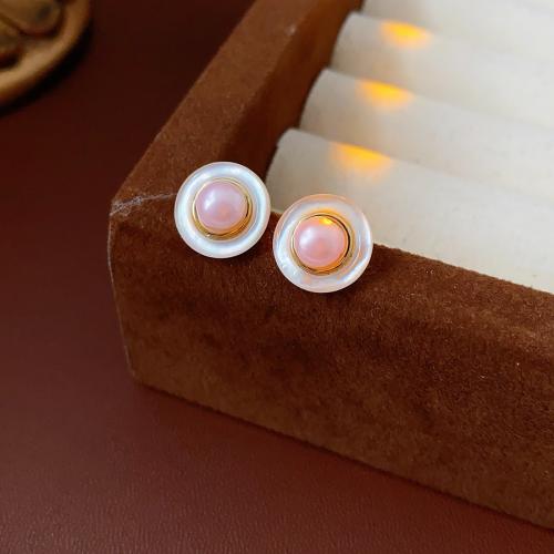 Латунь Сережка-гвоздик, с Белая ракушка & Пластиковая жемчужина, Круглая, Другое покрытие, ювелирные изделия моды & Женский продается Пара