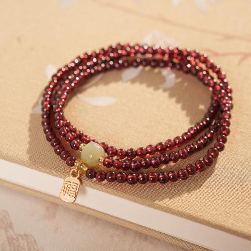 grenat bracelet, avec Hetian Jade & laiton, fait à la main, multicouche & pour femme, beads length 3mm Environ 20.5 pouce, Vendu par PC