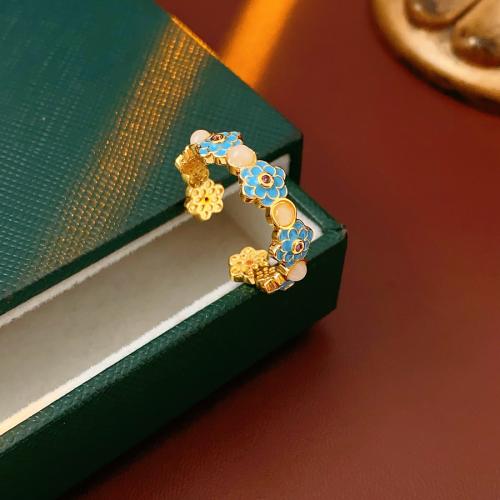 Messing Manschette Fingerring, mit Harz, Blume, goldfarben plattiert, für Frau & Emaille, Größe:6-8, verkauft von PC