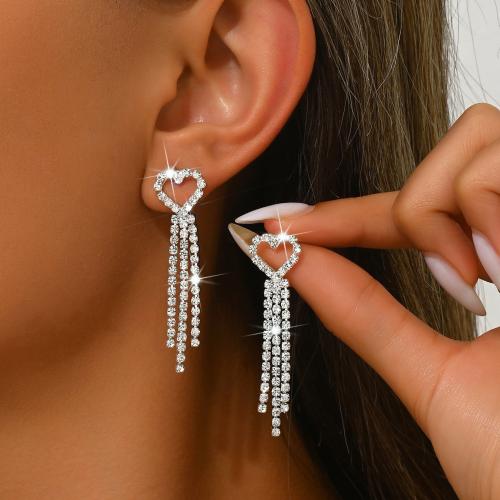 laiton boucle d'oreille en gland, coeur, Placage de couleur argentée, pour femme & avec strass & creux Vendu par paire