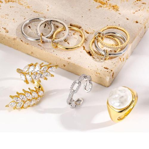 Zinklegierung Fingerring , Messing, plattiert, verschiedene Stile für Wahl & Micro pave Zirkonia & für Frau, verkauft von PC