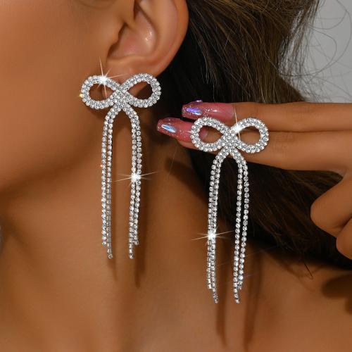 laiton boucle d'oreille en gland, Noeud papillon, Placage, pour femme & avec strass, plus de couleurs à choisir, Vendu par paire