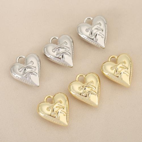Pendentifs de coeur en laiton, Placage, DIY, plus de couleurs à choisir Vendu par sac