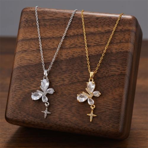 Collier de bijoux de titane, Acier titane, avec zircon cubique, papillon, Placage, bijoux de mode & pour femme & avec strass, plus de couleurs à choisir, Vendu par PC