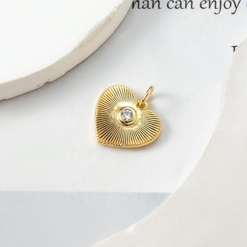laiton Pendentif, coeur, Placage, bijoux de mode & pavé de micro zircon, plus de couleurs à choisir, protéger l'environnement, sans nickel, plomb et cadmium Vendu par PC