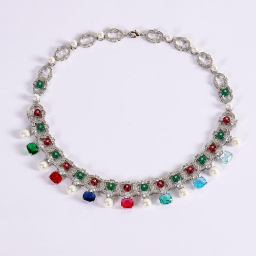 Collier en laiton cubique Zircon Micro Pave, avec Plastique ABS perle & zircon cubique, bijoux de mode & pour femme, plus de couleurs à choisir Environ 31 cm, Vendu par PC