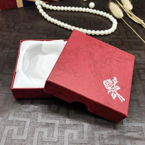 Cardboard Bracelet Box, Paper, Square, dustproof & silver accent 