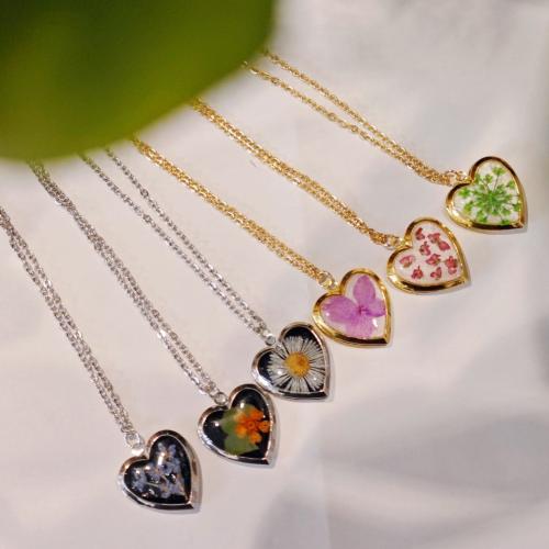 laiton collier, avec Fleurs séchées, avec 5cm chaînes de rallonge, coeur, bijoux de mode & pour femme & autocollant époxyde Environ 45 cm, Vendu par PC