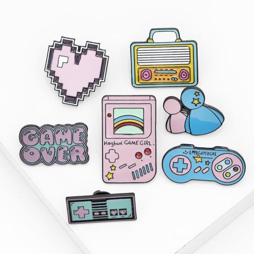 Broche émail, alliage de zinc, Placage, unisexe & styles différents pour le choix, noire, Vendu par PC