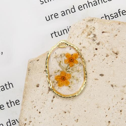 Resin Brass Pendants, with Dried Flower & Resin, plated, DIY, mixed colors 