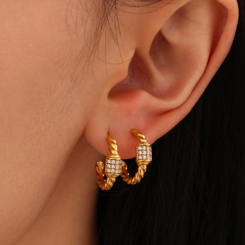 Boucle en acier inoxydable zircons cubiques, Acier inoxydable 304, Placage de couleur d'or, bijoux de mode & pavé de micro zircon, plus de couleurs à choisir, Vendu par paire