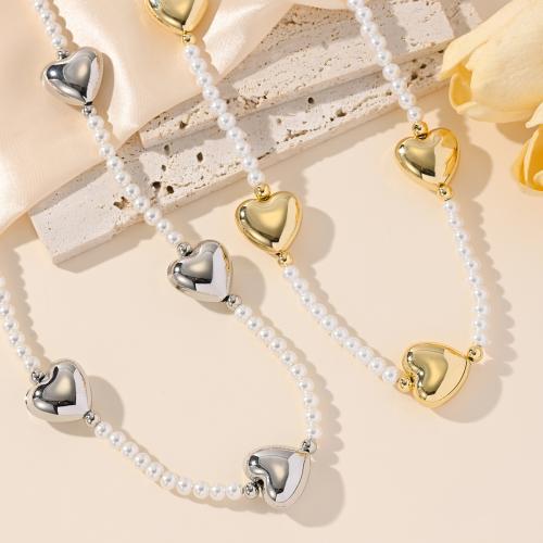 Collier de perles en plastique, laiton, avec perle de plastique, Placage, bijoux de mode, plus de couleurs à choisir, protéger l'environnement, sans nickel, plomb et cadmium, Vendu par PC