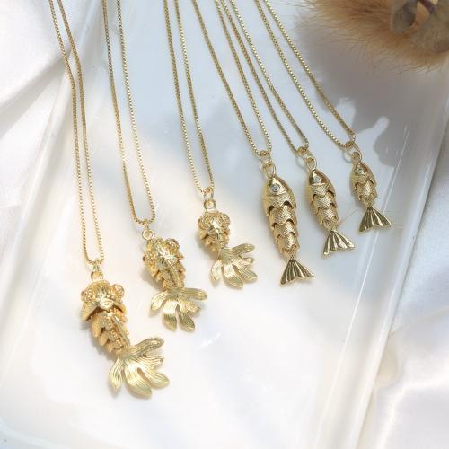 Collier en laiton cubique Zircon Micro Pave, poisson, Placage, bijoux de mode & pavé de micro zircon, plus de couleurs à choisir, protéger l'environnement, sans nickel, plomb et cadmium, Vendu par PC