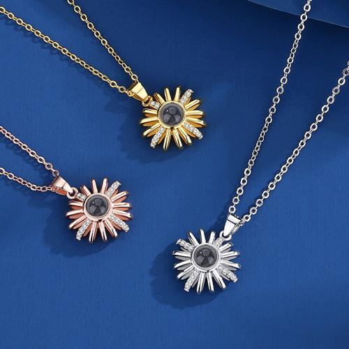 laiton Collier de projection miniature, avec verre, fleur, Placage, bijoux de mode & avec strass, plus de couleurs à choisir cm, Vendu par PC