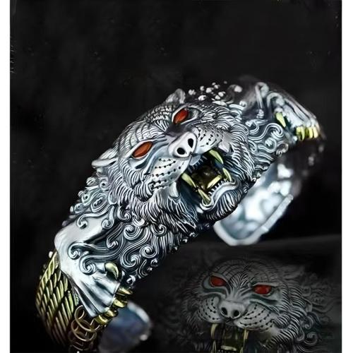 Zinklegierung Armreif, Tiger, geschnitzt, Vintage & für den Menschen, Innendurchmesser:ca. 60mm, verkauft von PC