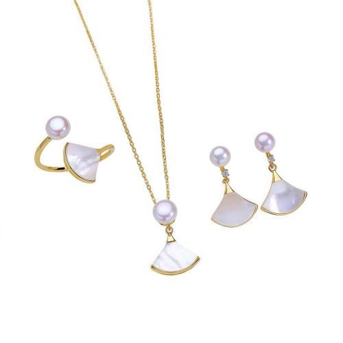 Conjunto de joya de perla de agua dulce de latón, metal, con Concha de labios blancos & Perlas cultivadas de agua dulce, chapado en color dorado, tres piezas & Joyería & con diamantes de imitación, más colores para la opción, libre de níquel, plomo & cadmio, 150x120x50mm, Vendido por Set