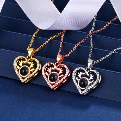 laiton Collier de projection miniature, avec verre, coeur, Placage, bijoux de mode & avec strass, plus de couleurs à choisir Environ 40 cm, Vendu par PC