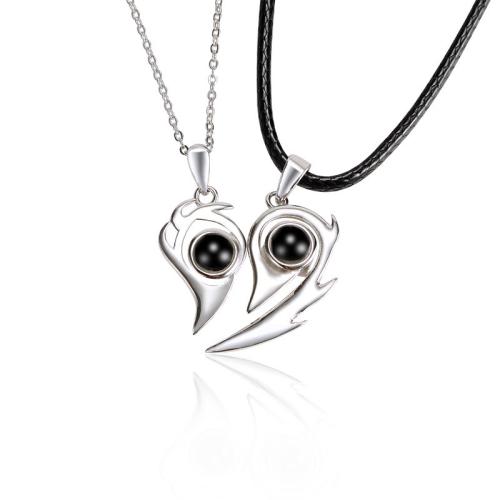 laiton Collier de projection miniature, avec verre, Placage, bijoux de mode & avec strass, plus de couleurs à choisir Environ 40 cm, Vendu par PC