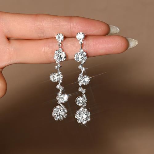 Boucle d'oreille goutte laiton strass, Placage, bijoux de mode & avec strass, plus de couleurs à choisir, protéger l'environnement, sans nickel, plomb et cadmium, Vendu par paire