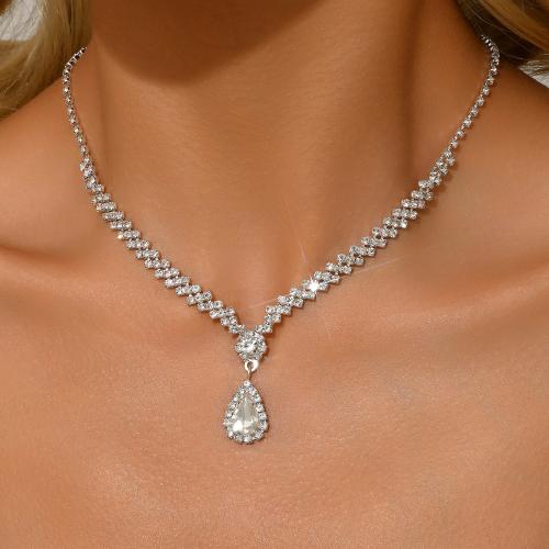 Collier en laiton strass, Placage, bijoux de mode & avec strass, plus de couleurs à choisir, protéger l'environnement, sans nickel, plomb et cadmium, Vendu par PC