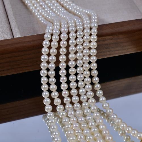 Naturel d'eau douce perles, perle d'eau douce cultivée, Légèrement rond, DIY, blanc, 5-6mm cm, Vendu par brin[