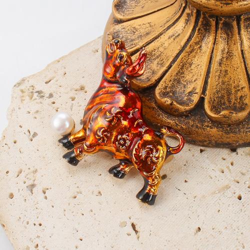 Broche perle d'eau douce, alliage de zinc, avec perle d'eau douce cultivée, Placage de couleur d'or, bijoux de mode & émail, plus de couleurs à choisir Vendu par PC