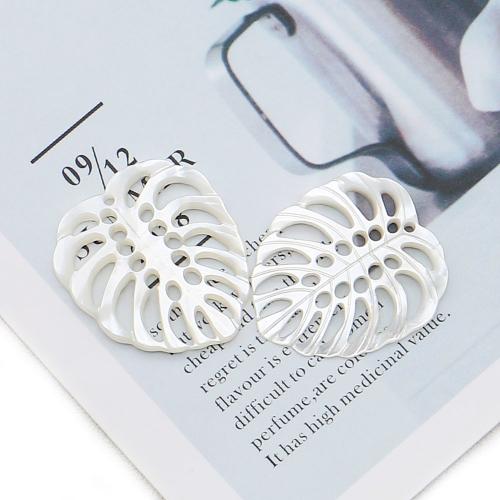 Natürlichen Muschel -Anhänger, Weiße Lippenschale, Ginkgo-Blatt, DIY & hohl, weiß, 22x25mm, verkauft von PC