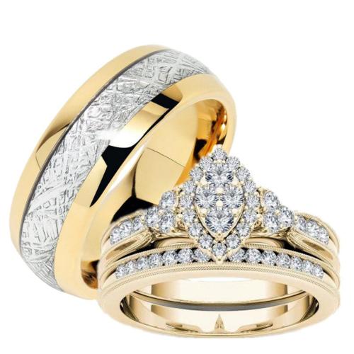 alliage de zinc Couple Anneau, Placage de couleur d'or, normes différentes pour le choix & styles différents pour le choix & pavé de micro zircon & pour le couple Vendu par PC