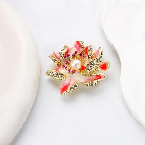 Broche perle d'eau douce, alliage de zinc, avec perle d'eau douce cultivée, fleur, Placage de couleur d'or, bijoux de mode & émail & avec strass, plus de couleurs à choisir Vendu par PC
