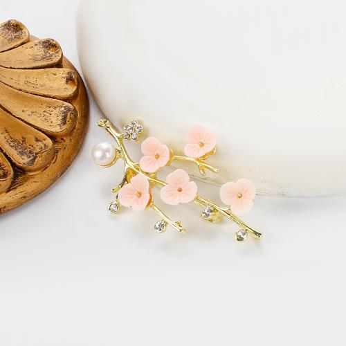 Broche perle d'eau douce, alliage de zinc, avec perle d'eau douce cultivée & résine, fleur, Placage de couleur d'or, bijoux de mode & avec strass, plus de couleurs à choisir Vendu par PC
