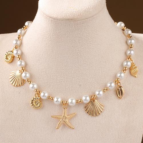 Collier de perles en plastique, alliage de zinc, avec Plastique ABS perle, Placage de couleur d'or, bijoux de mode, plus de couleurs à choisir, Vendu par PC