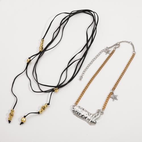 Collier de mode Multi couche, plastique revêtu de cuivre, avec cordon en cuir & chaîne de fer & alliage de zinc, fait à la main, 2 pièces & pour femme & deux tons, Vendu par fixé