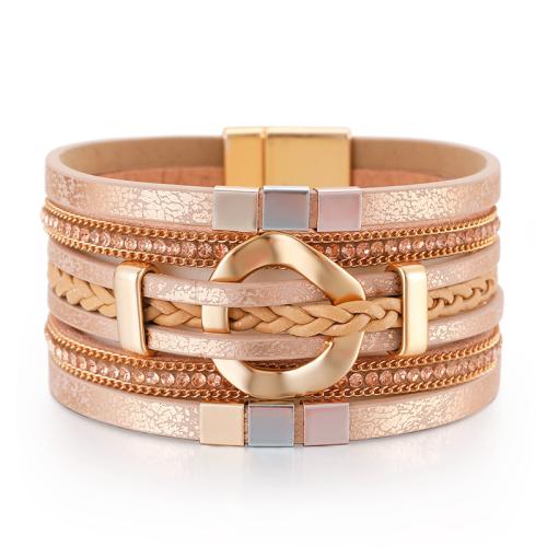 bracelet de cordon en PU , alliage de zinc, avec cuir PU, fait à la main, multicouche & pour femme & avec strass, plus de couleurs à choisir, Vendu par PC