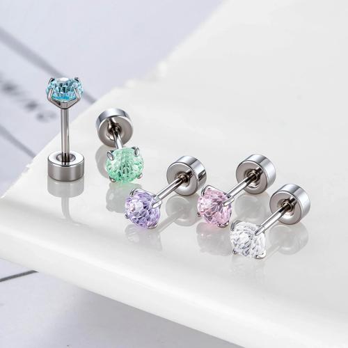 Bijoux de piercing d'oreille en acier inoxydable, Acier titane, Placage de couleur d'or, bijoux de mode & pavé de micro zircon, plus de couleurs à choisir, Vendu par PC
