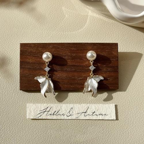 Boucle d'oreille goutte laiton strass, avec perle de plastique, Placage, bijoux de mode & avec strass, plus de couleurs à choisir Vendu par paire