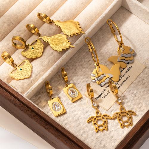Boucle d'oreille goutte inox, Acier inoxydable 304, Placage de couleur d'or, bijoux de mode & pavé de micro zircon, plus de couleurs à choisir, Vendu par paire