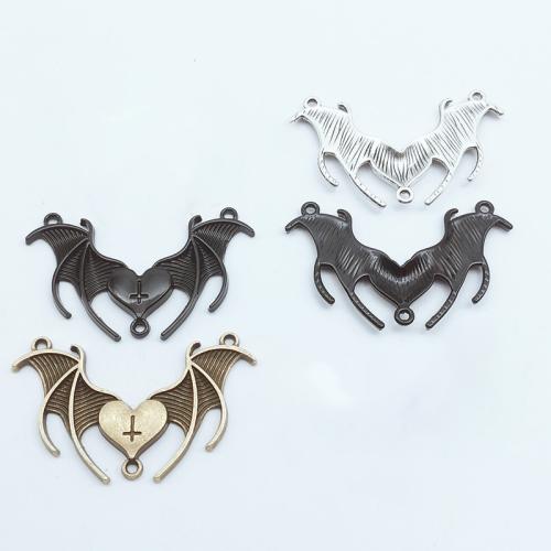Pendant Halloween Fashion, alliage de zinc, Coeur avec des ailes, Placage, DIY, plus de couleurs à choisir Vendu par PC[
