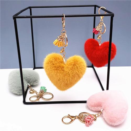 Fur Plush Key Chain, Zinc Alloy, with Polyester, fashion jewelry & Unisex 