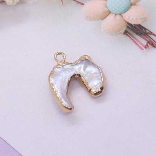 Cultured Freshwater Pearl Brass Pendant, with Brass, irregular, gold color plated, DIY, mixed colors 