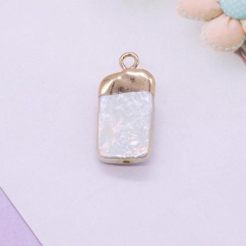 Cultured Freshwater Pearl Brass Pendant, with Brass, irregular, gold color plated, DIY, mixed colors 