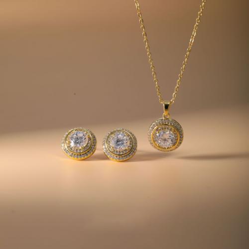 metal Conjunto de joya, Pendiente de stud & collar, Esférico, chapado, 2 piezas & para mujer & con diamantes de imitación, más colores para la opción, Vendido por Set