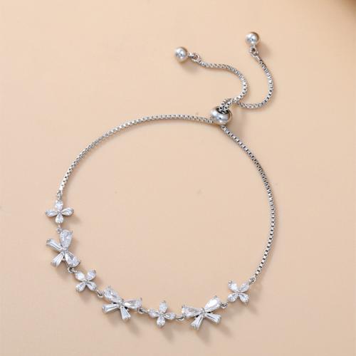 キュービックジルコニアマイクロパヴェブラスブレスレット, 銅, 蝶, メッキ, 調節の可能性がある & ボックス チェーン & マイクロパヴェジルコニア & 女性用, 無色, 長さ:約 6-9 インチ, 売り手 パソコン