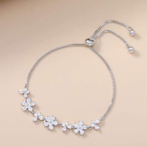 キュービックジルコニアマイクロパヴェブラスブレスレット, 銅, 花形, メッキ, 調節の可能性がある & ボックス チェーン & マイクロパヴェジルコニア & 女性用, 無色, 長さ:約 6-9 インチ, 売り手 パソコン