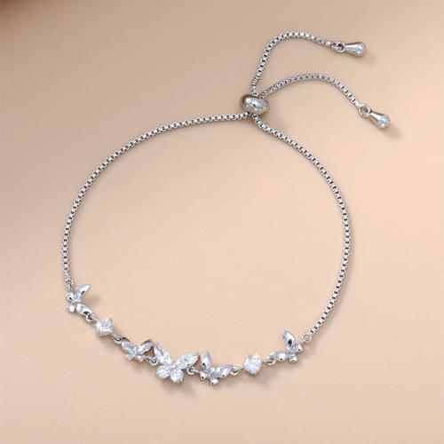 キュービックジルコニアマイクロパヴェブラスブレスレット, 銅, 蝶, メッキ, 調節の可能性がある & ボックス チェーン & マイクロパヴェジルコニア & 女性用, シルバー, 長さ:約 6-9 インチ, 売り手 パソコン