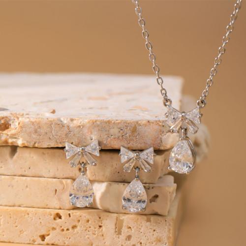 Micro cúbicos Circonia allanar sistemas de la joyería de cobre amarillo, metal, pendiente & collar, Lazo, chapado, 2 piezas & micro arcilla de zirconia cúbica & para mujer, plateado, Vendido por Set