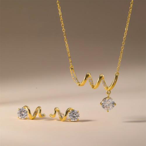 Micro cúbicos Circonia allanar sistemas de la joyería de cobre amarillo, metal, Pendiente de stud & collar, chapado, 2 piezas & micro arcilla de zirconia cúbica & para mujer, más colores para la opción, Vendido por Set